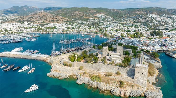 Private Journey: From Istanbul to the Aegean